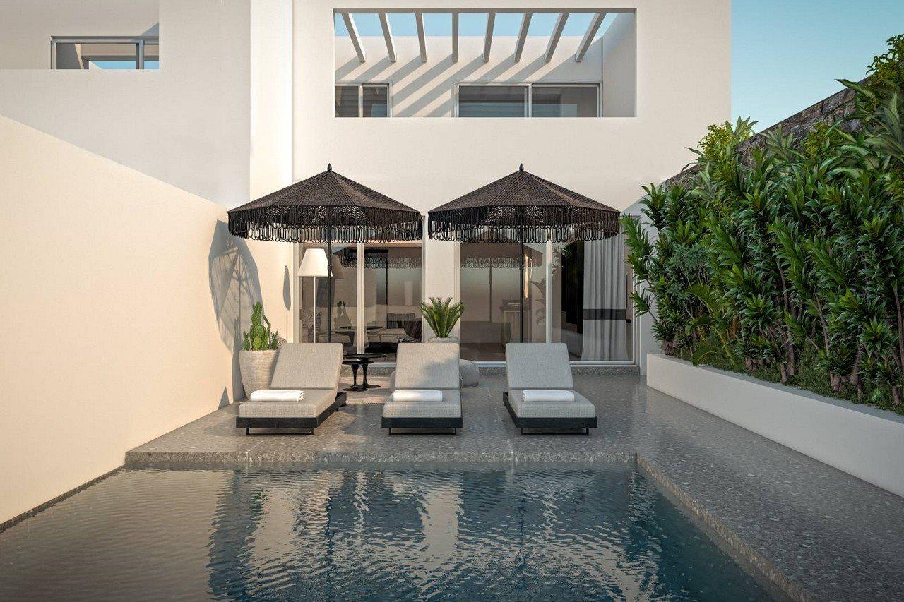 Amazon Mykonos & Hotel Mykonos Town