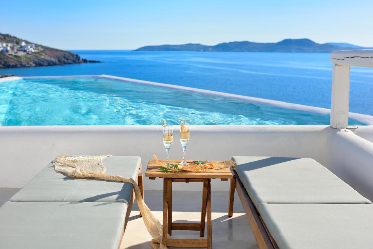 Amazon Mykonos & 5* Mykonos Town