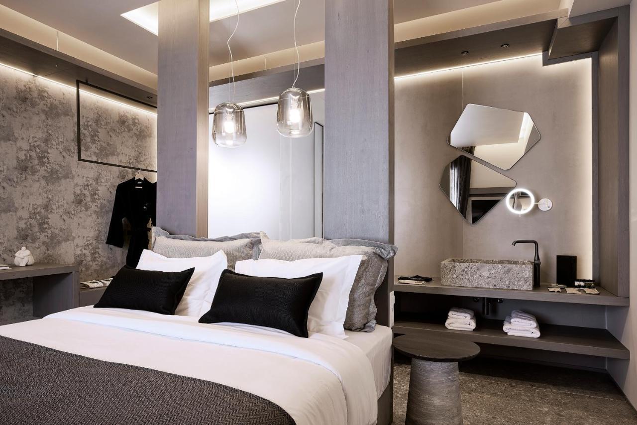 Amazon Mykonos & 5*