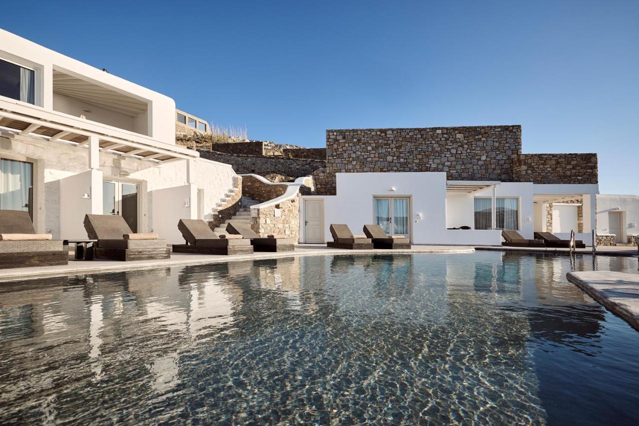 Amazon Mykonos & Mykonos Town