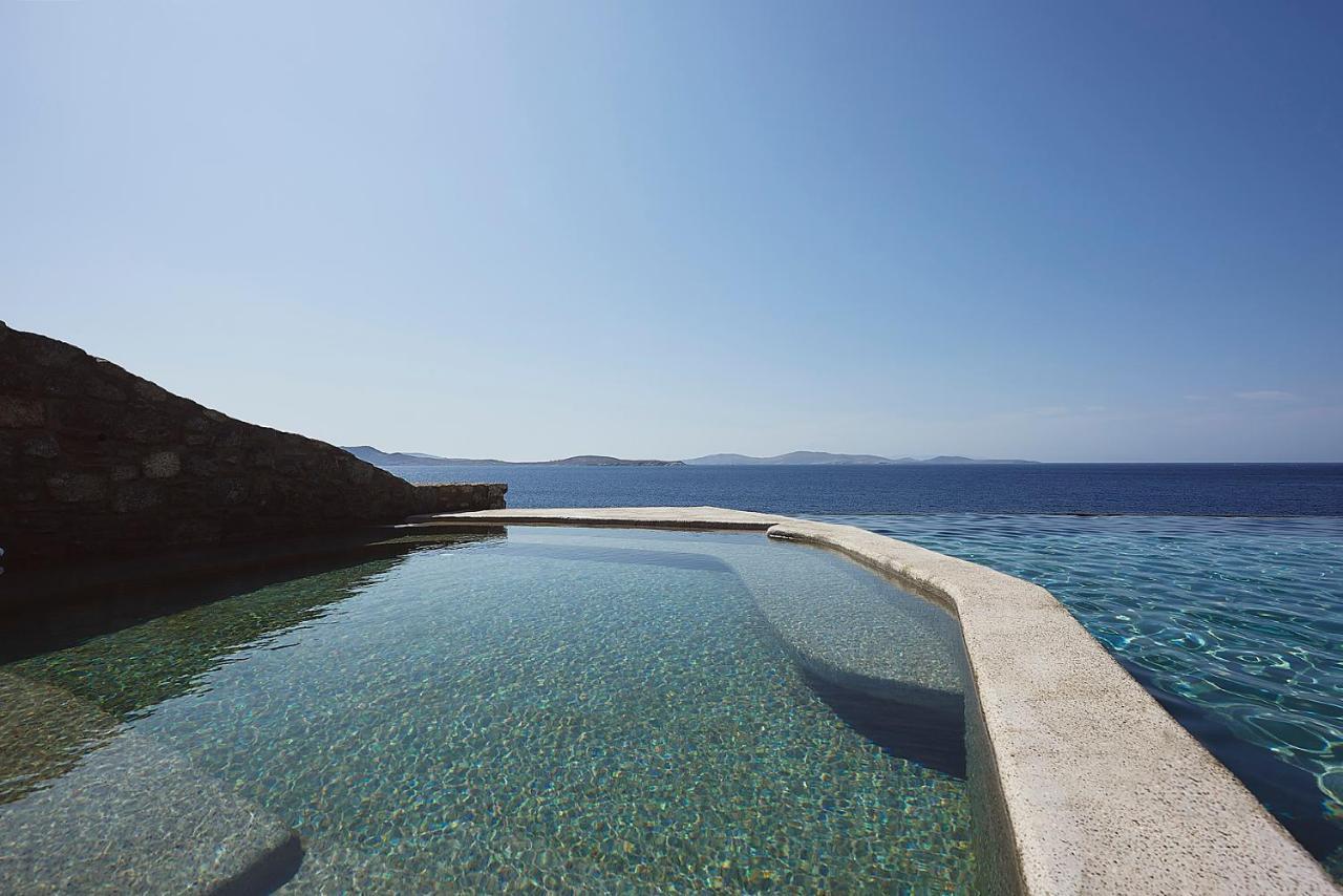 Amazon Mykonos & 5* Mykonos Town